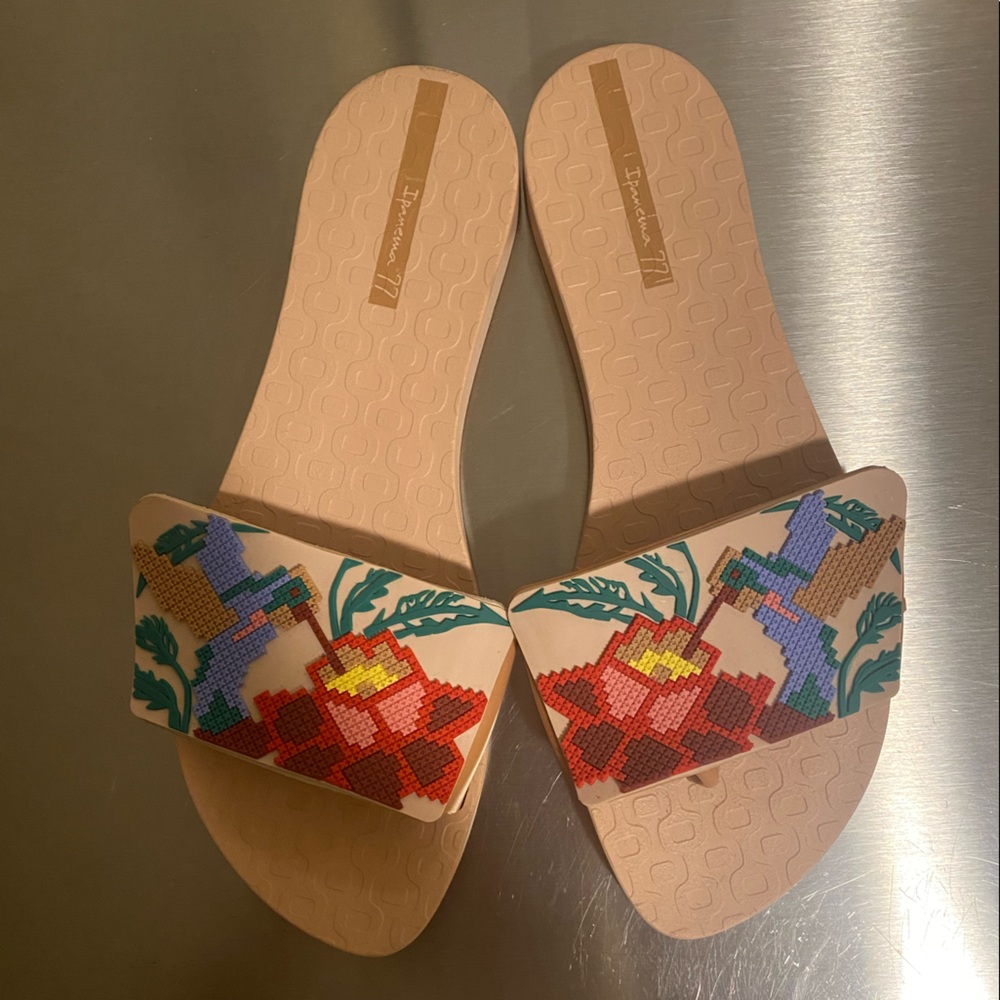 Impanema Slides